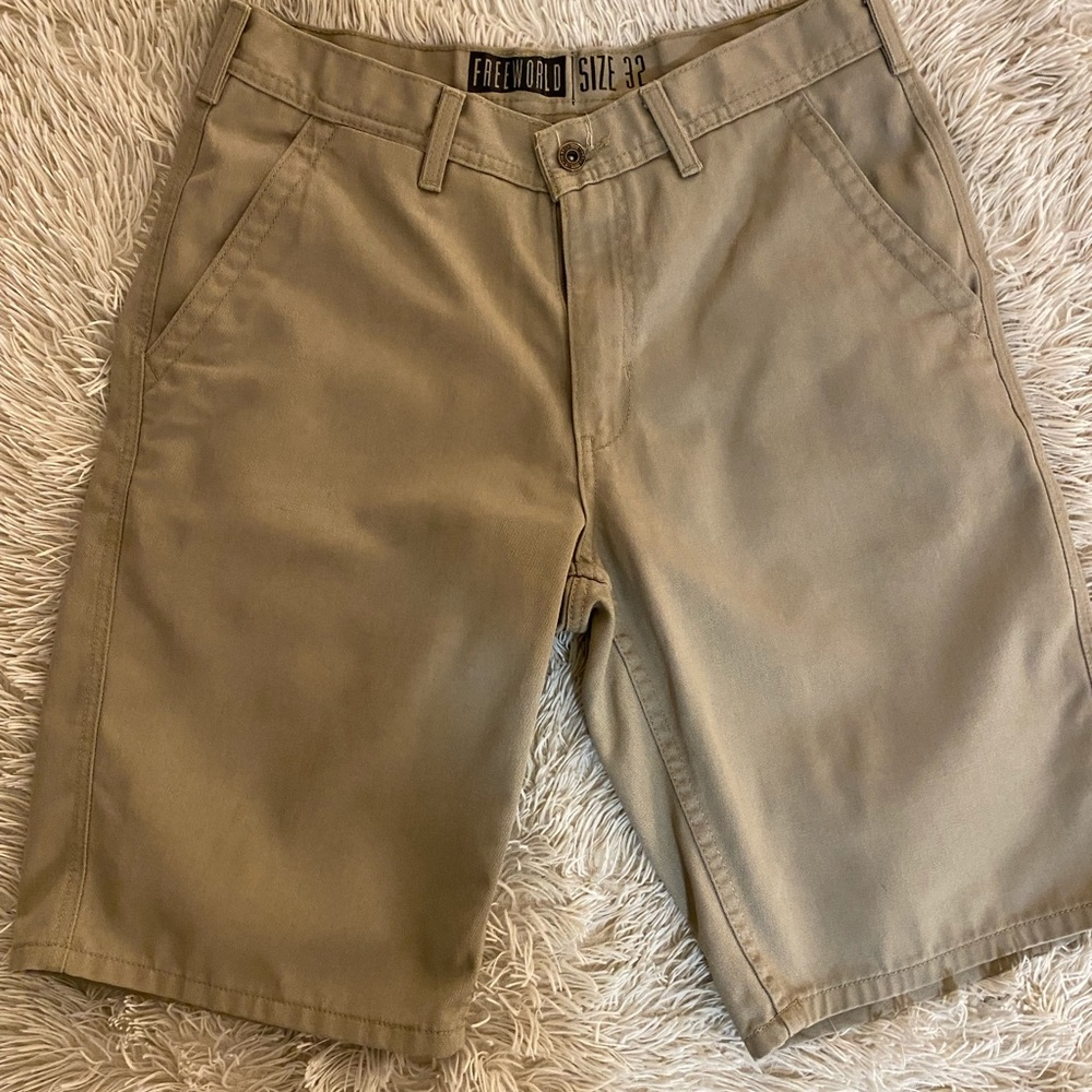 Men’s size 32 khaki shorts.